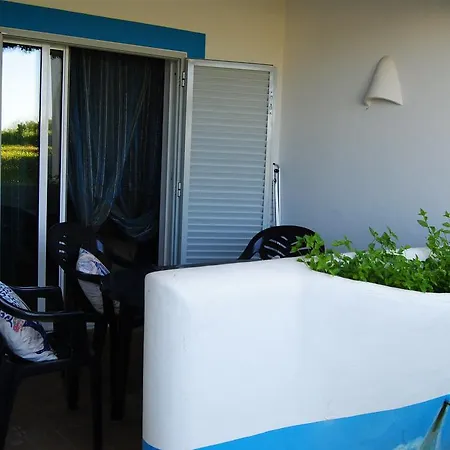 Vilamoura Apartment *